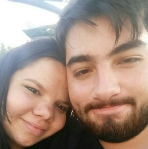 Meet your Posher, Kendra