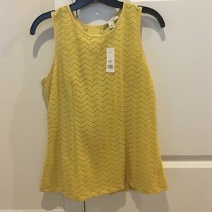 **Price is firm!!** Yellow sleeveless shirt
