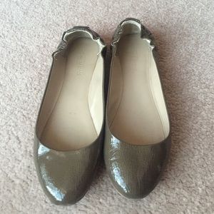 Slate/dark grey flats