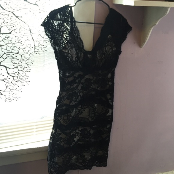 Nicole Miller Lace Dress