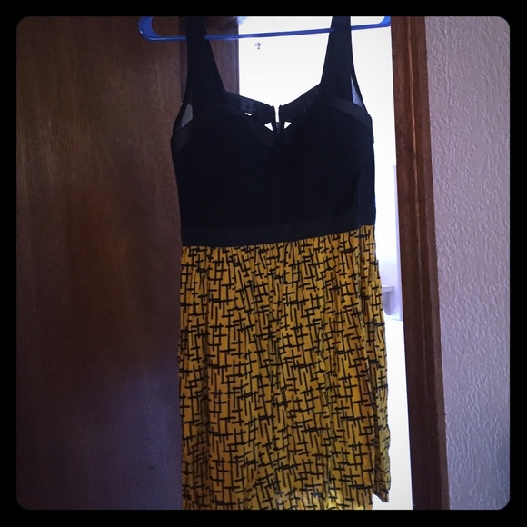 Stretch Cross Dress L (will negotiate)