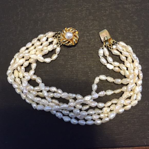 Freshwater Pearl Bracelet - Picture 1 of 3