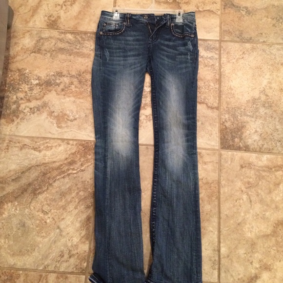 Miss Me Bootcut jeans