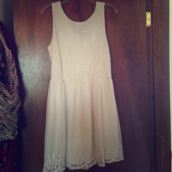 White Lace V-Back Dress XL OBO