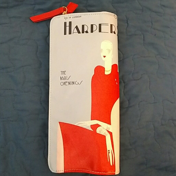 New Estee Lauder Harper's Bazar Clutch