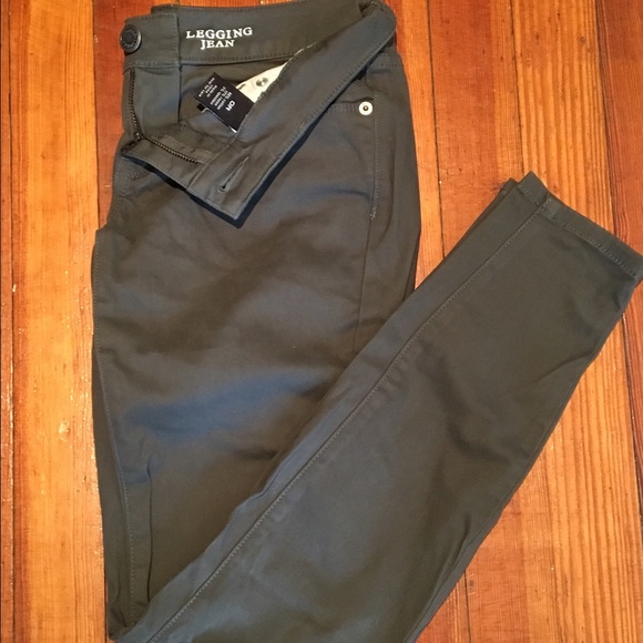 The Limited Legging Jeans