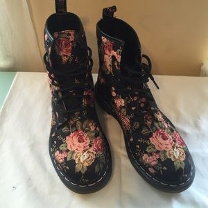 Floral Dr. Martens