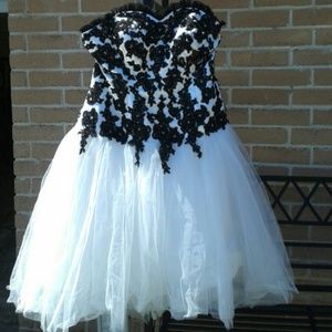 Special occasion/prom dress