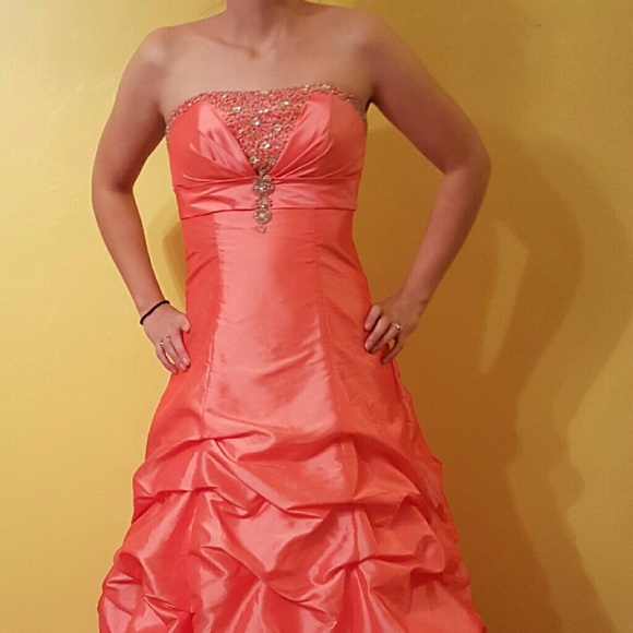 Prom dress