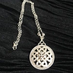 Celtic-inspired Silver Necklace with Diamonds