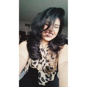 Meet your Posher, Levii