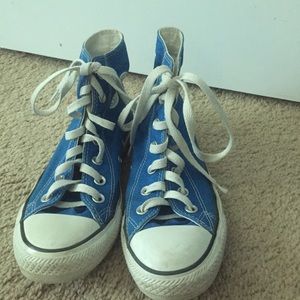 Blue converse