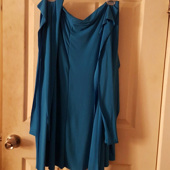 Convertible turquois maxi dress never worn