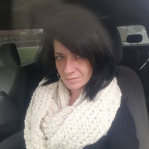 Meet your Posher, Leta