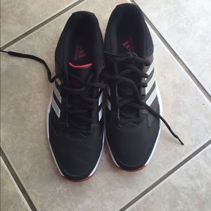 ADIDAS ⚫️🔴⚪️ Isolation 1 /  Mens Size 11.5