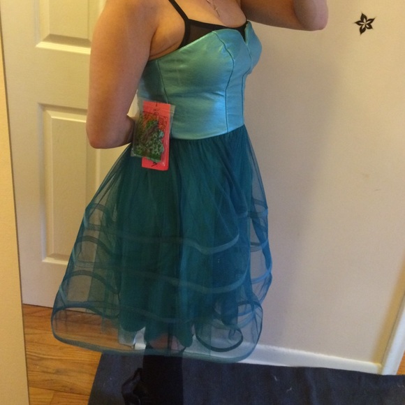 Betsey Johnson part dress shimmery - Picture 3 of 4