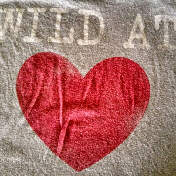 TShirt - Picture 1 of 1