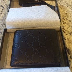 Gucci wallet