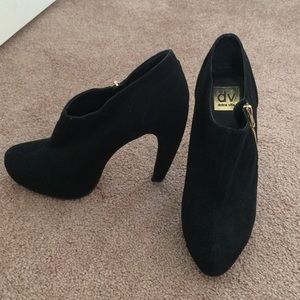 Dolce Vita Suede bootie