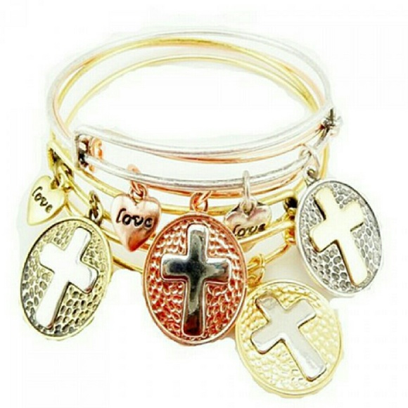 Heart and Cross Charm Bangle