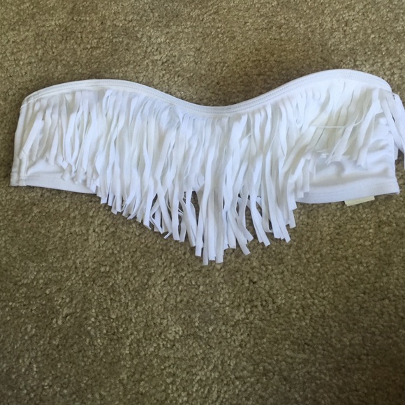 White strapless bikini top