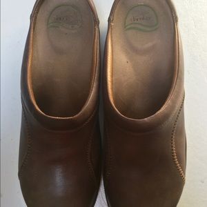 Dansko Kari (style 5400787800) clogs/mules