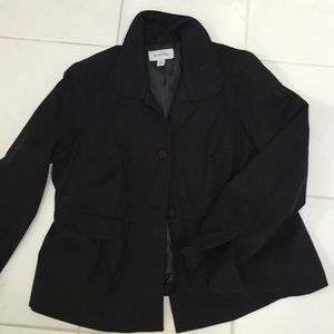 Jacket black shirt peplum style