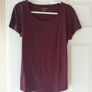 Ann Taylor short sleeved t shirt
