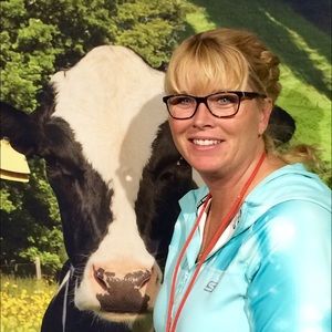 Meet your Posher, Bernadeete