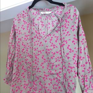 Tan 3/4 sleeve dip with butterfly detail