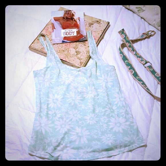 SOLD Victoria's Secret PINK Tank Top!
