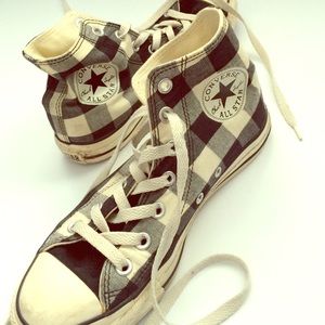 Plaid High-Top Converse All-star Sneakers
