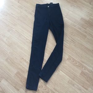 H & M Divided jeggings size US 6.