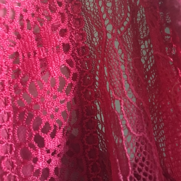 Flowey shirt with translucent top - Picture 2 of 4