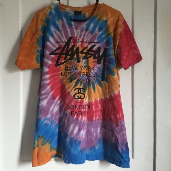 Men's Stussy tshirt