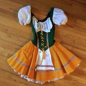 Oktoberfest // beer maiden costume