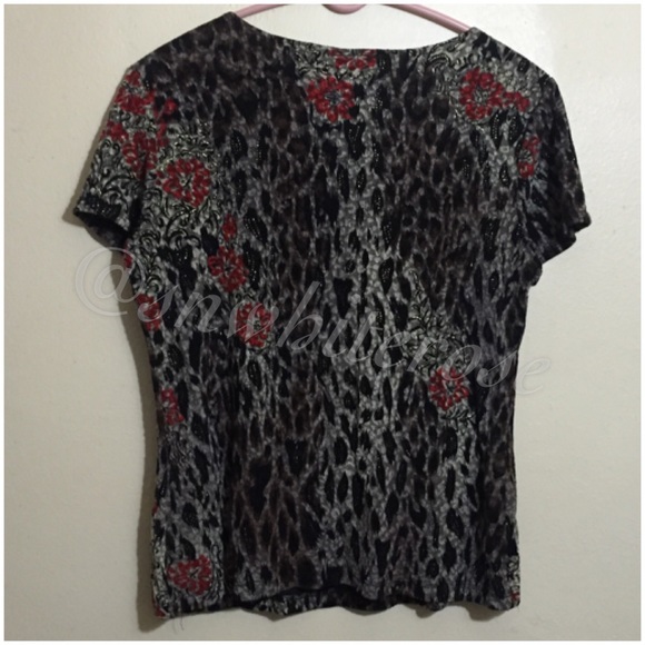 Pretty Patterned Top - image 2