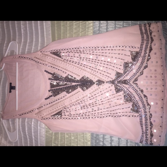 Sparkly sequence blush pink flowy tank!