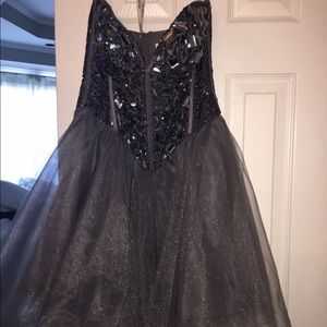 Sherri hill 2/4 embellished short dress