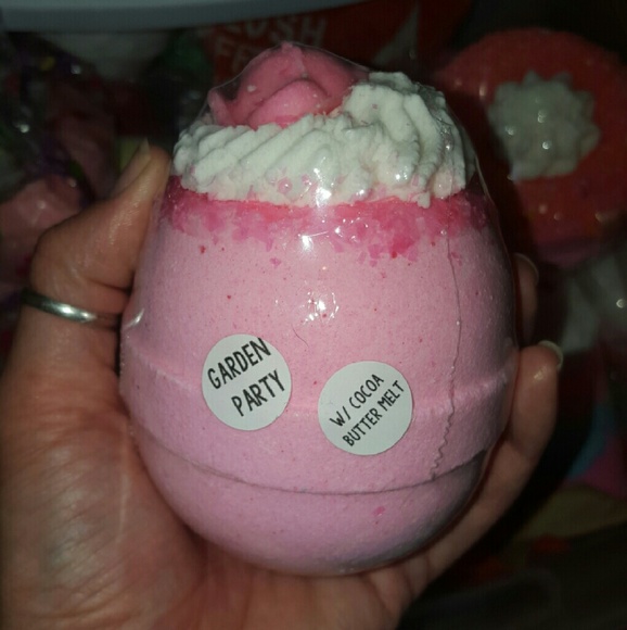 ☆SOLD☆Moon's Harvest Bath Blaster - Picture 1 of 2