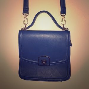 vintage looking box purse