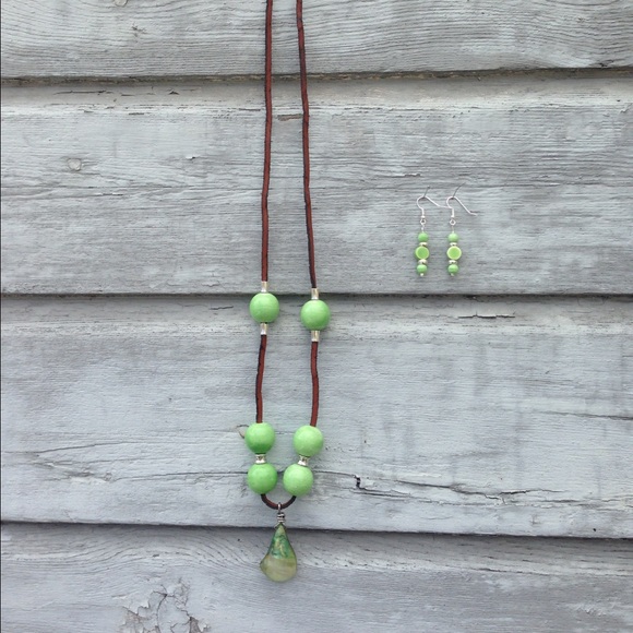 Necklace and earring set.