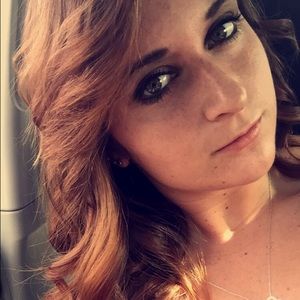 Meet your Posher, Mckenna