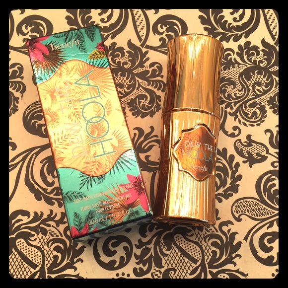 Benefit Dew The Hoola