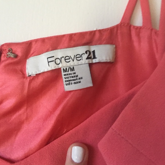 Pink dress - Picture 2 of 3