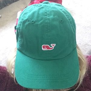 Vineyard vines hat