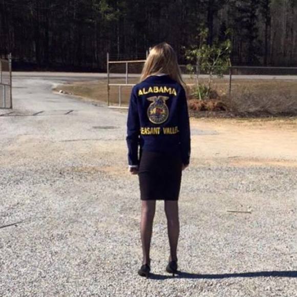 Meet your Posher, Haleigh breanne