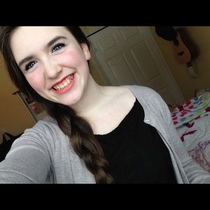 Meet your Posher, Jenna