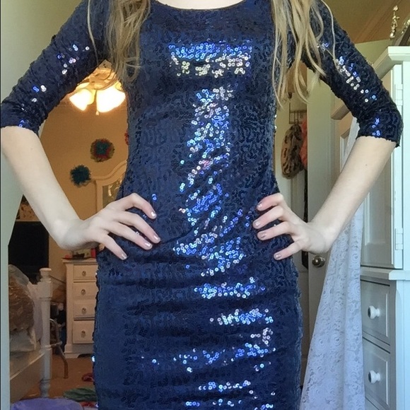Size 1 navy sequin party dress