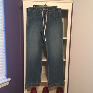 Old Navy draw string blue jeans. Size 6.